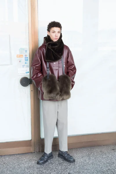 Look 14